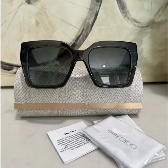 SOLD❤️✨JIMMY CHOOSE Eleni glittery sunglasses 🖤 - Picture 2 of 16